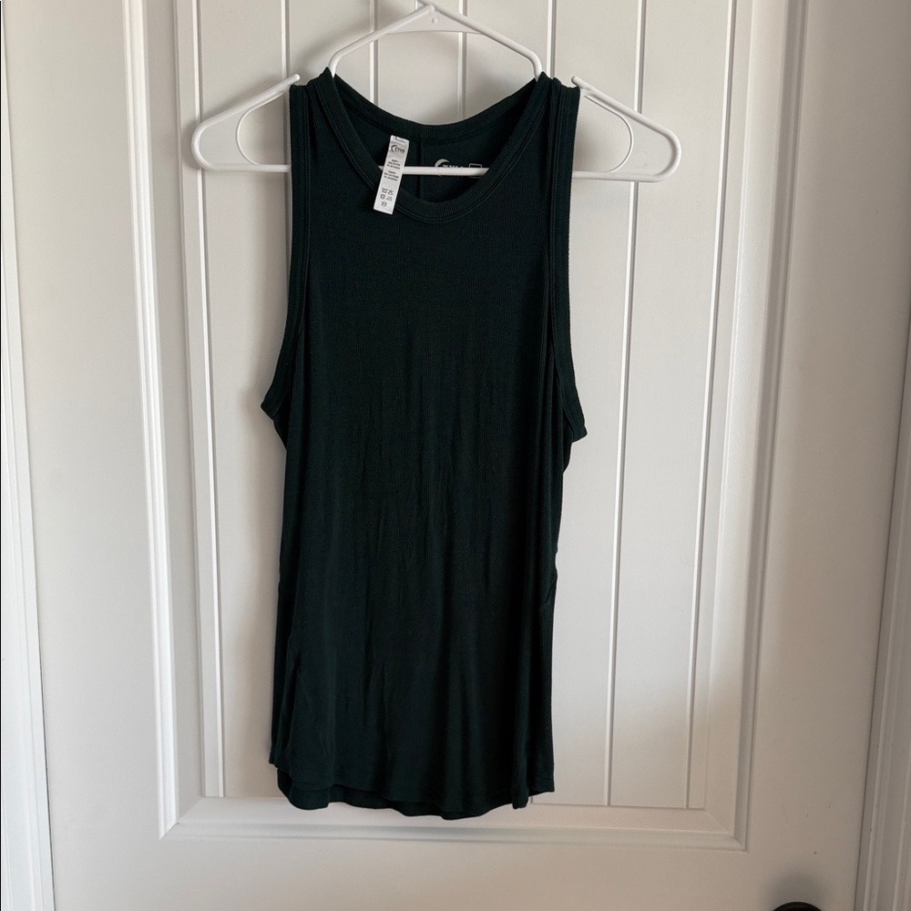 ZYIA Classic Black Tank Top